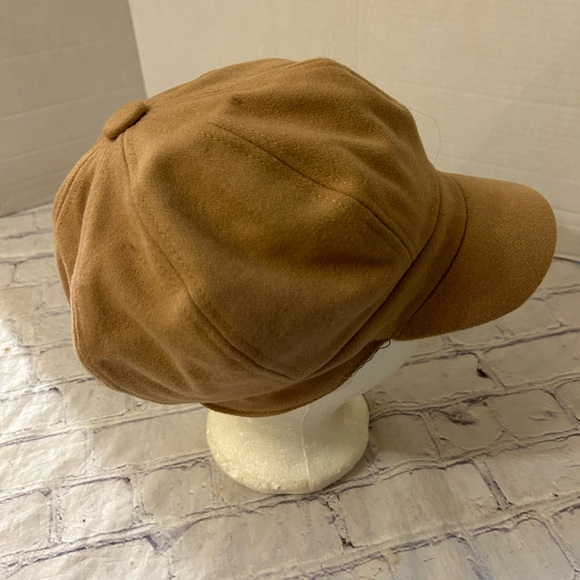CAMEL COLOR ELASTIC BACK WOMEN’S CAP FULLY LINED NEUTRAL - Picture 9 of 9
